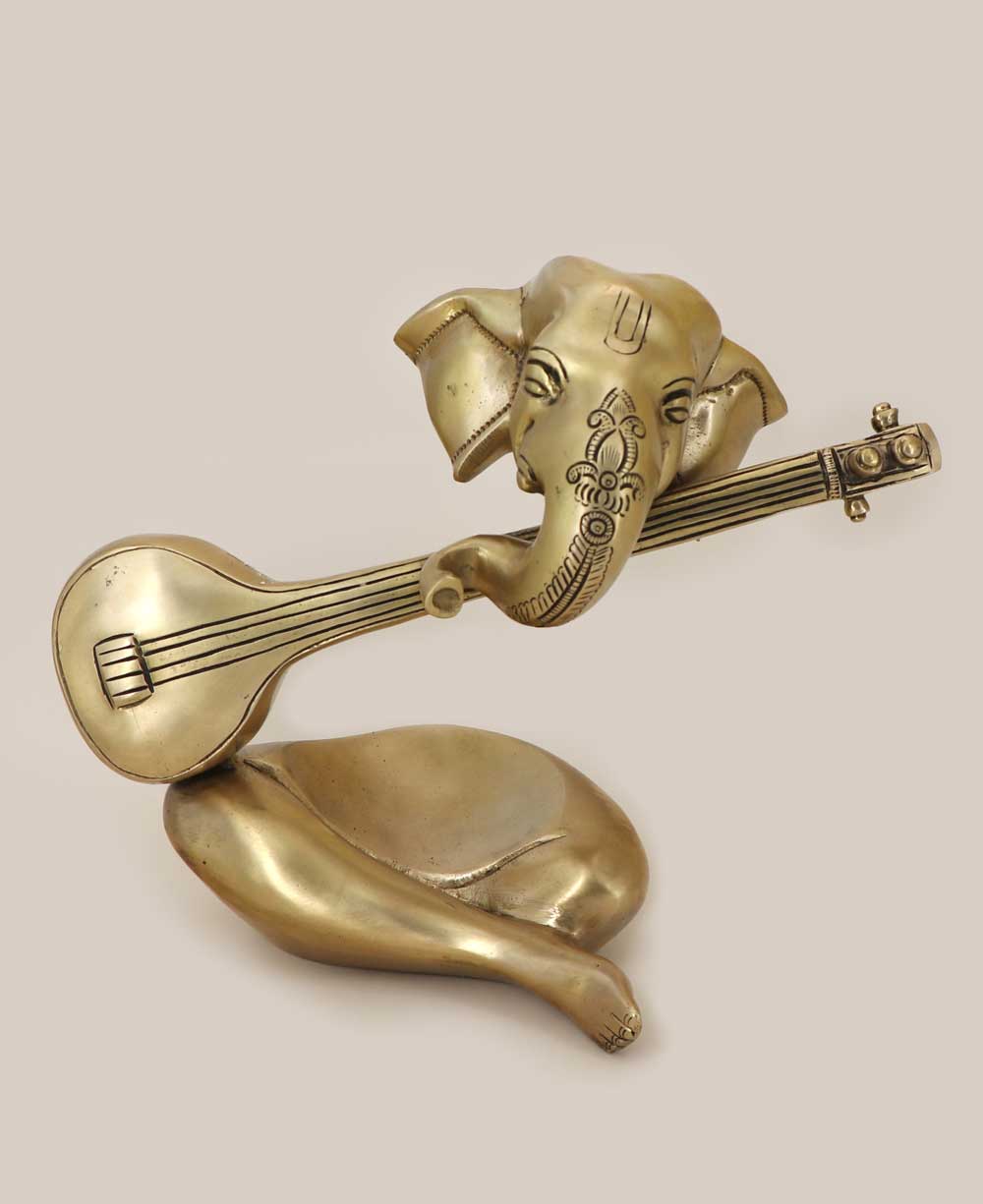 Modern Brass Ganesh Statue Playing Sitar - Sculptures & Statues