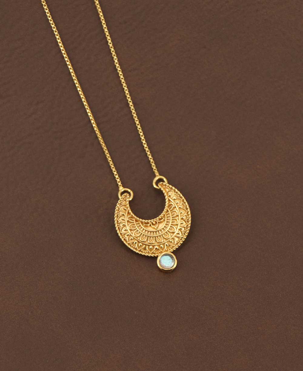 Moon Phase Mandala Art Gemstone Inspirational Necklace - Necklaces Labradorite