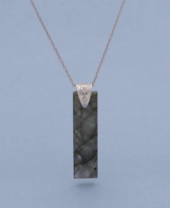 Mystical Labradorite Gemstone Vertical Bar Necklace - Necklaces
