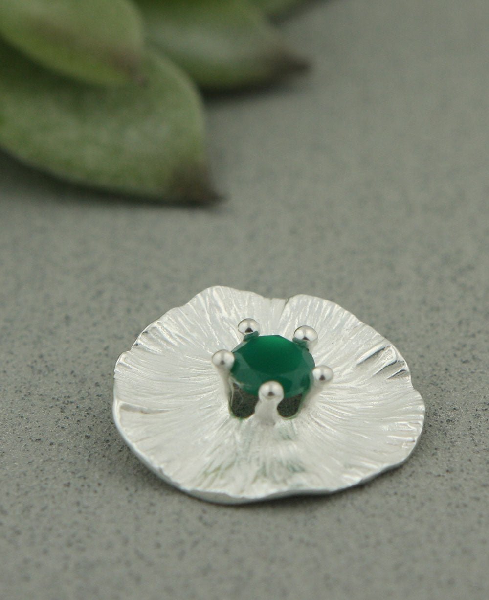 Sterling Silver Lotus Pad Pendant with Green Onyx - Charms & Pendants