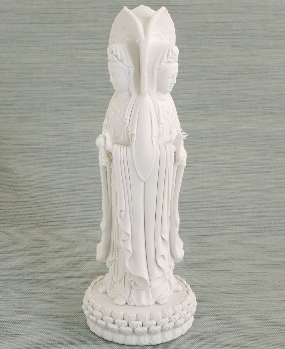 Three-Sided Porcelain Kuan Yin Statue - Sculptures & Statues