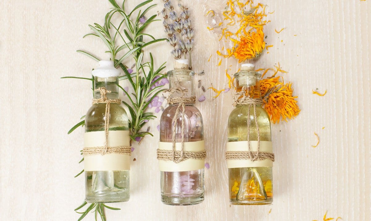 Essential Oils For Meditation - Buddha Groove