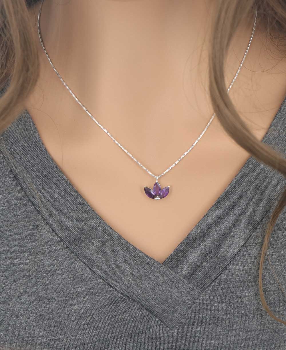 Dainty Lotus Birthstone Sterling Silver Necklace - Necklaces Jan (Garnet)