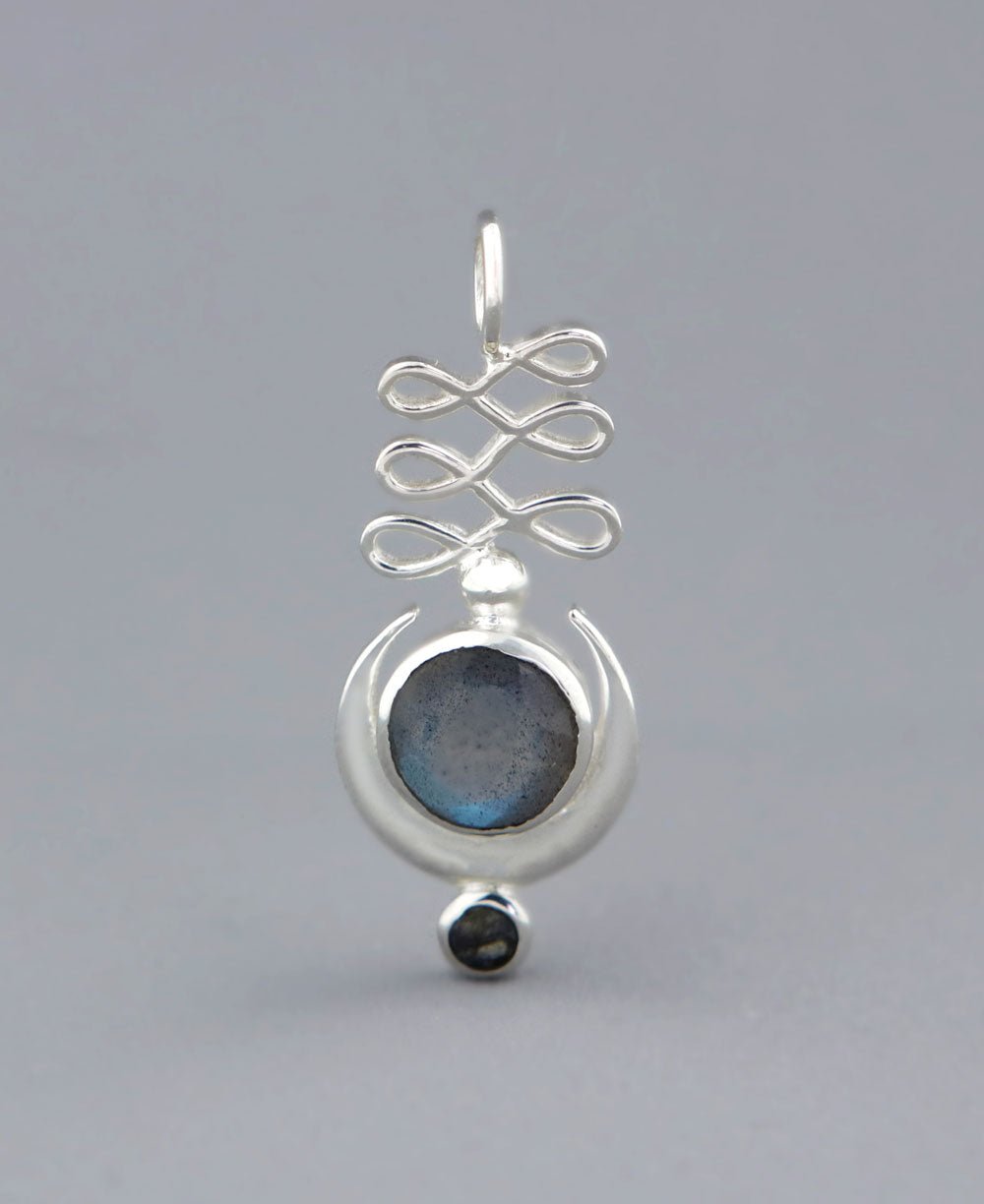 Silver Unalome Moon Labradorite Pendant