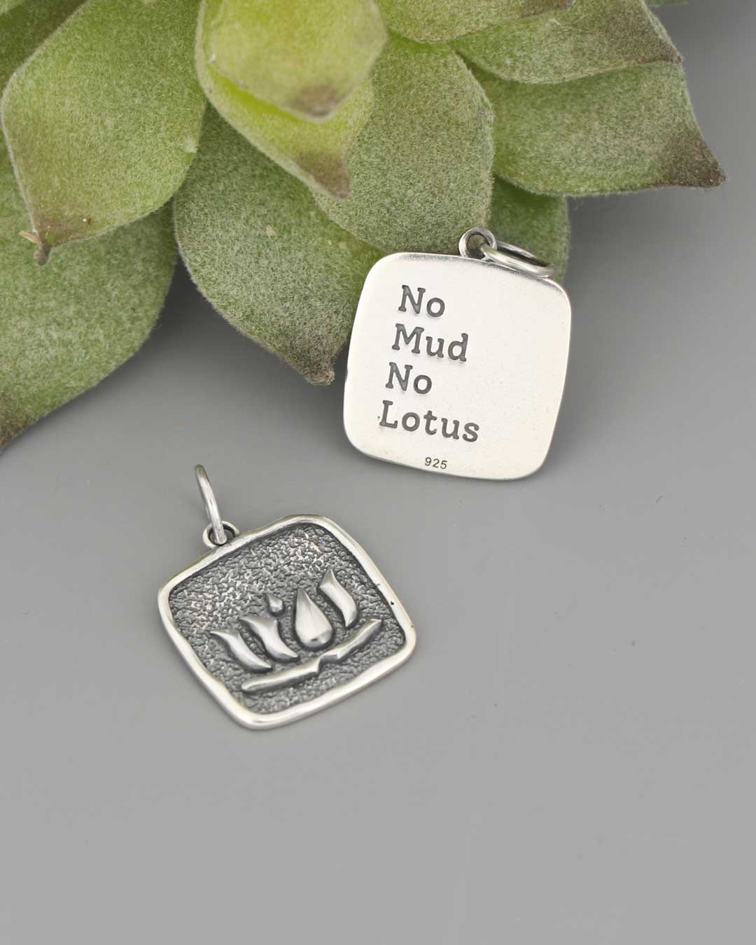 Vintage Sterling Silver Lotus Pendant – 