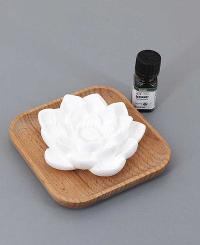 Lotus Diffuser with Organic Bergamot Essential Oil Set - Candle & Oil Warmers