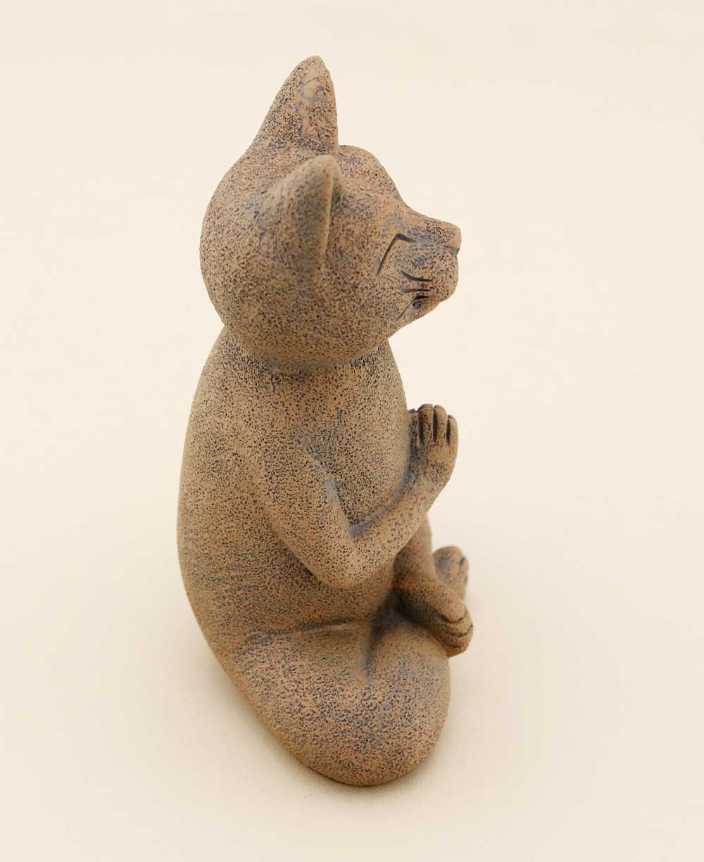 Namaste Yogi Meditating Cat Statue, Textured Clay Finish - Sculptures & Statues