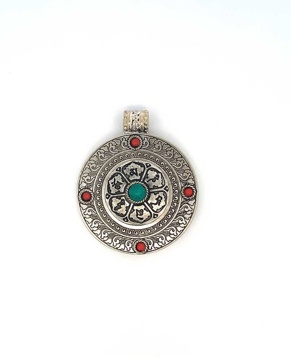 Round Antique Finish Spinner Om Mani Mantra Pendant - Bracelets Red/Turquoise