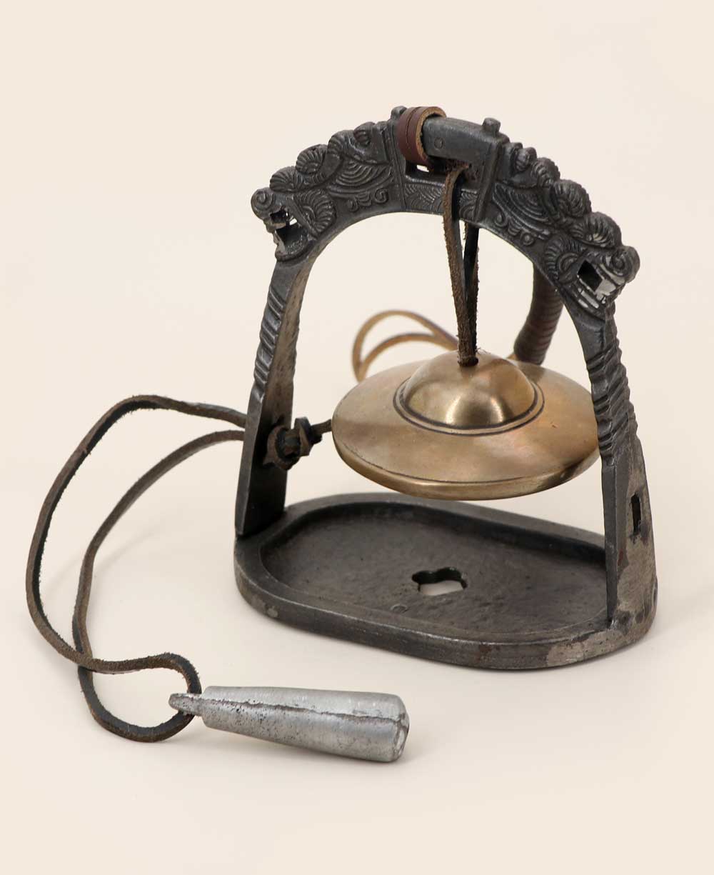 Tibetan Bell Gong For Meditation - Hand Bells & Chimes
