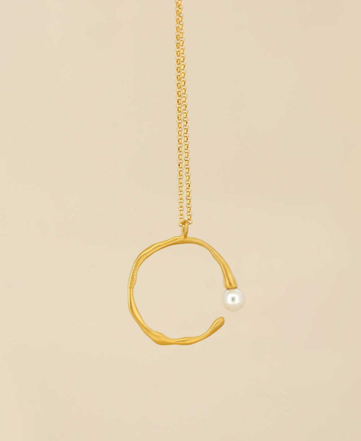 Zen Circle Inspired Necklace with Pearl - Necklaces